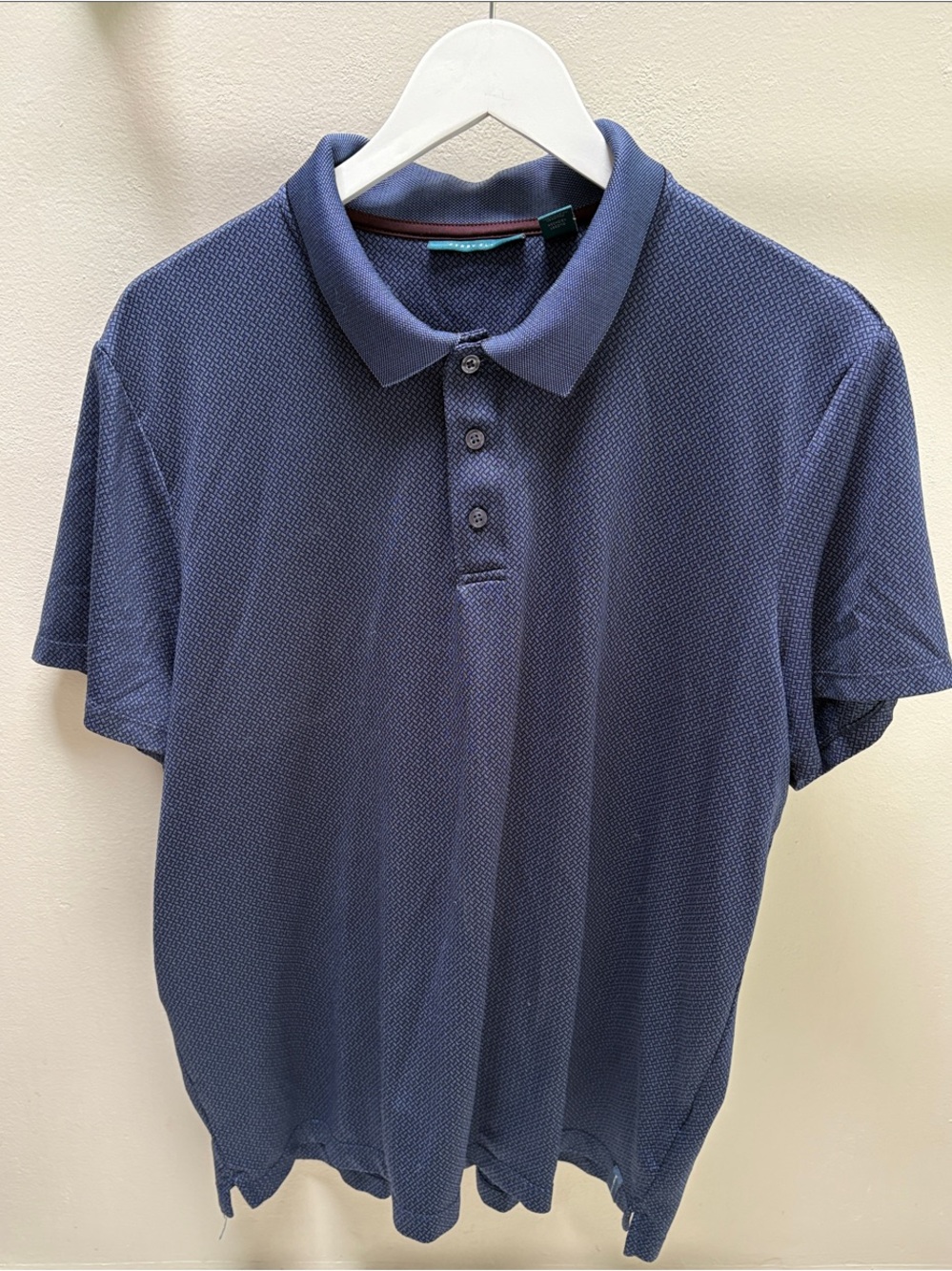 Men’s Perry Ellis Classic Navy Textured Polo